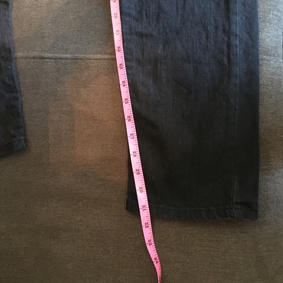 Levi’s - Picture 6 of 7